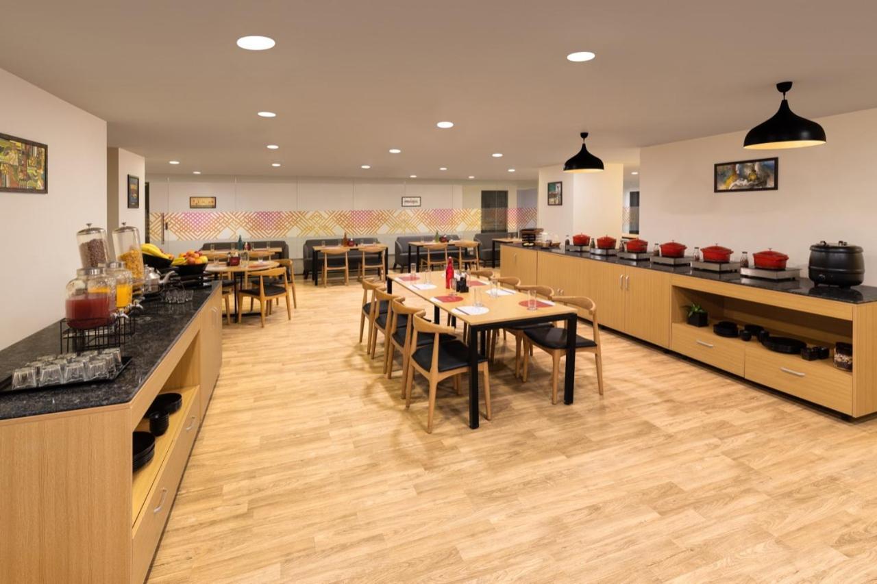 Ginger Ahmedabad Rto Circle Hotel Екстериор снимка